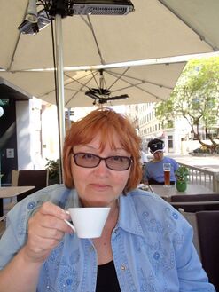 Ірина в Австрії. Віденська кава.